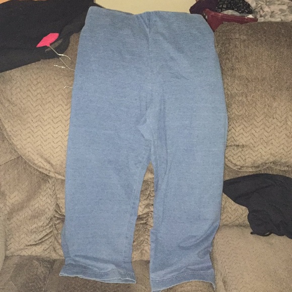 Capri pants - Picture 2 of 7